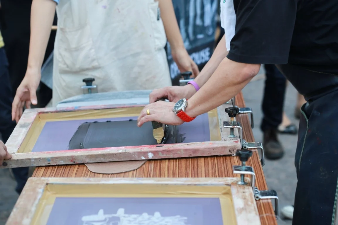 DTG vs. Screen Printing: Which is Best for You?